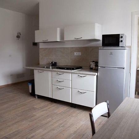 מוגליאנו ונטו Cozy 5 People Apartament מראה חיצוני תמונה
