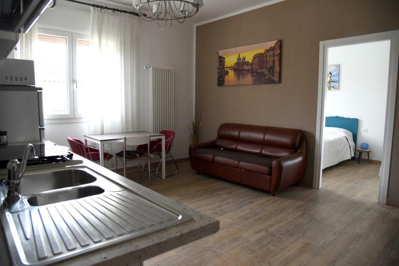 מוגליאנו ונטו Cozy 5 People Apartament מראה חיצוני תמונה